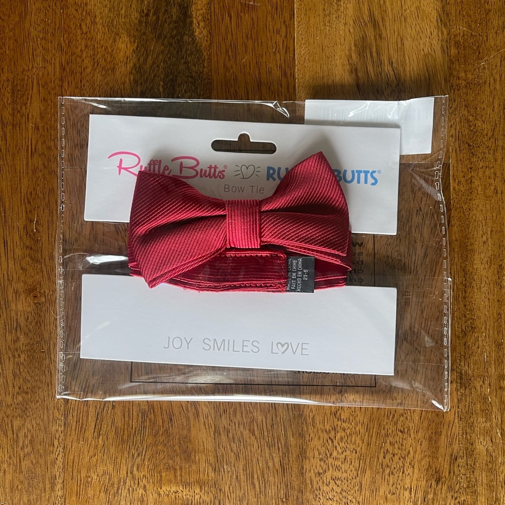 NIB Ruffle Butts Vibrant Red Kids Bow Tie Size 2T-5T